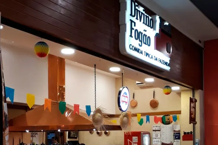 Fachada da loja Divino Fogão