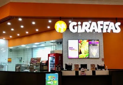 Fachada da loja Giraffas