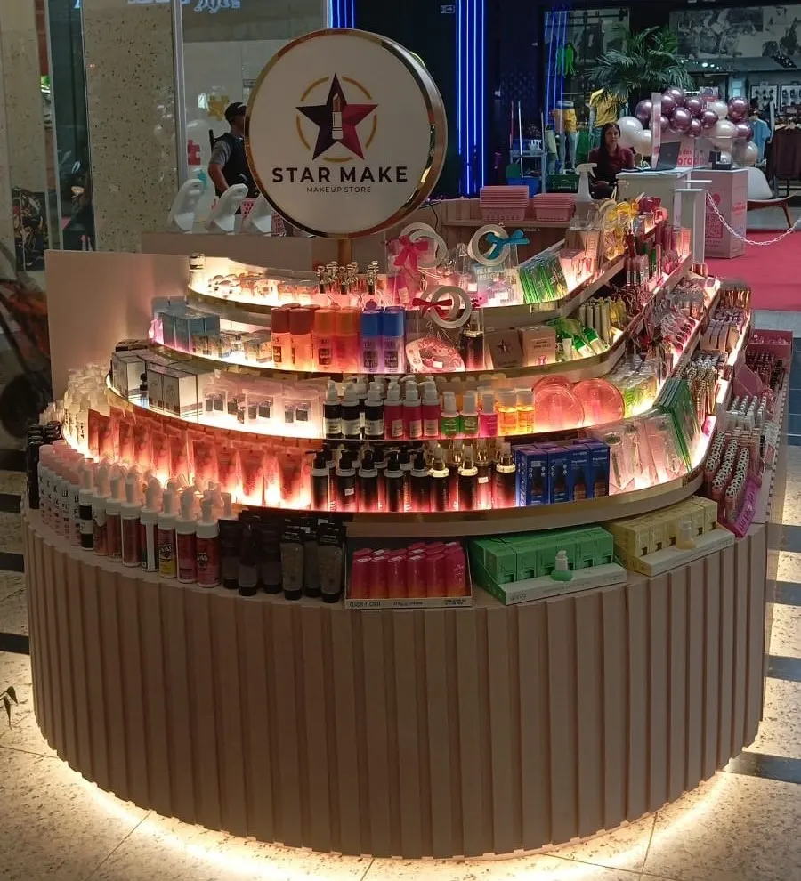 Fachada da loja Star Make