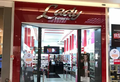 Fachada da loja Lady Perfumaria