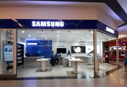 Fachada da loja Samsung