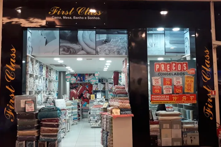 Fachada da loja First Class